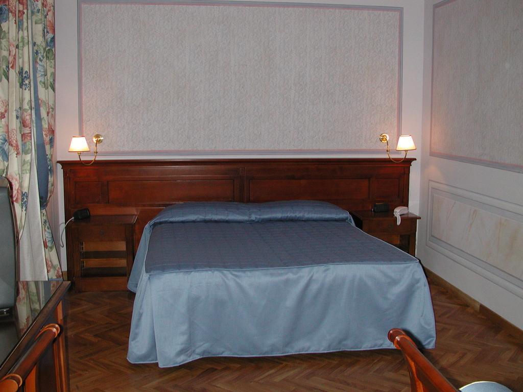 Hotel Villa Aurora Φιέζολε Εξωτερικό φωτογραφία