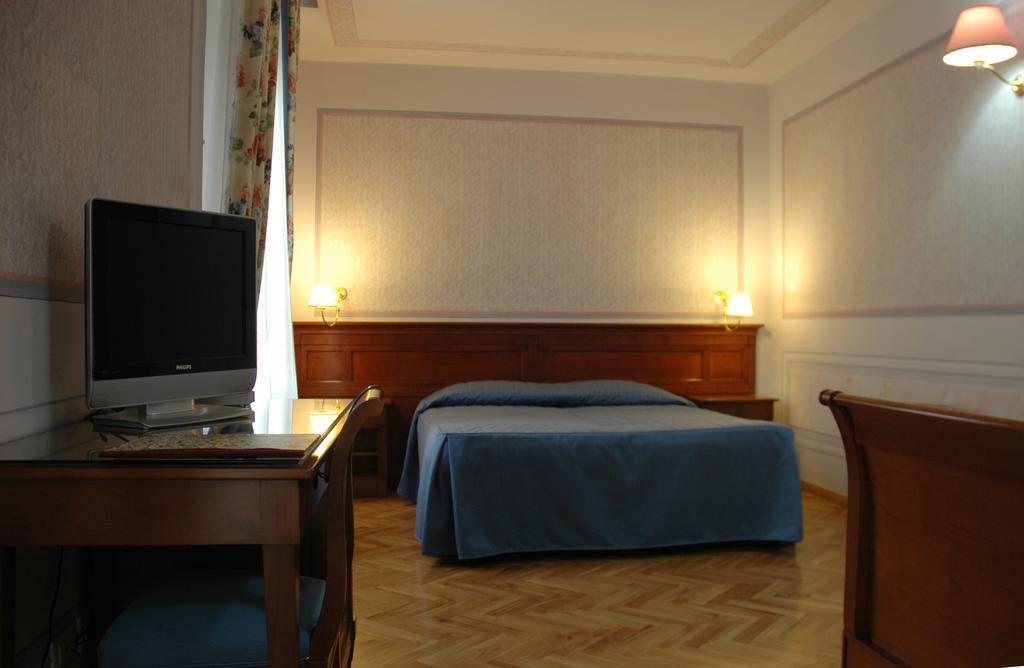 Hotel Villa Aurora Φιέζολε Εξωτερικό φωτογραφία